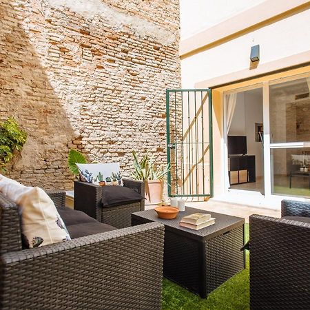 Sol Suite Apartment With Garden セビリア エクステリア 写真