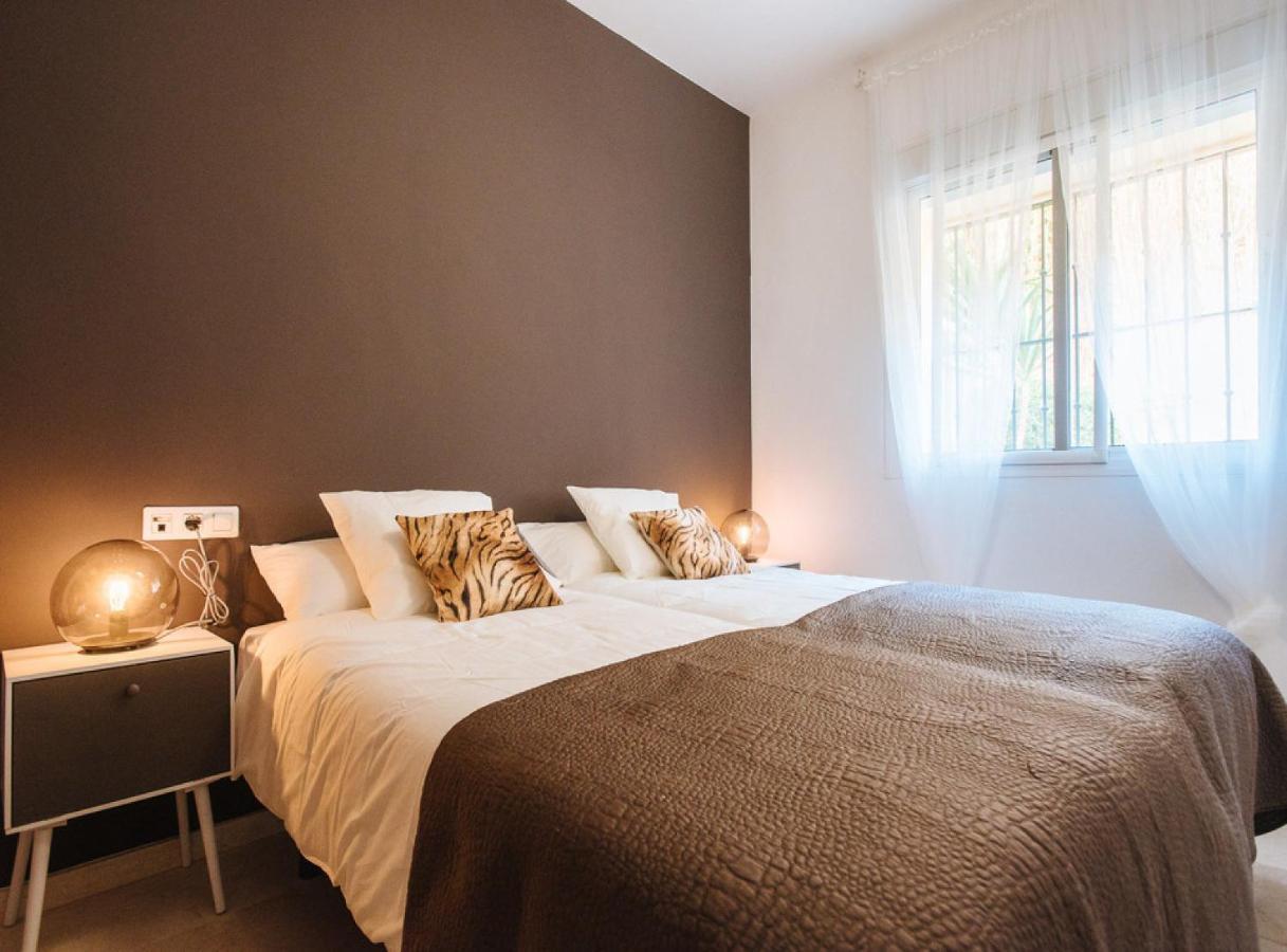 Sol Suite Apartment With Garden セビリア エクステリア 写真