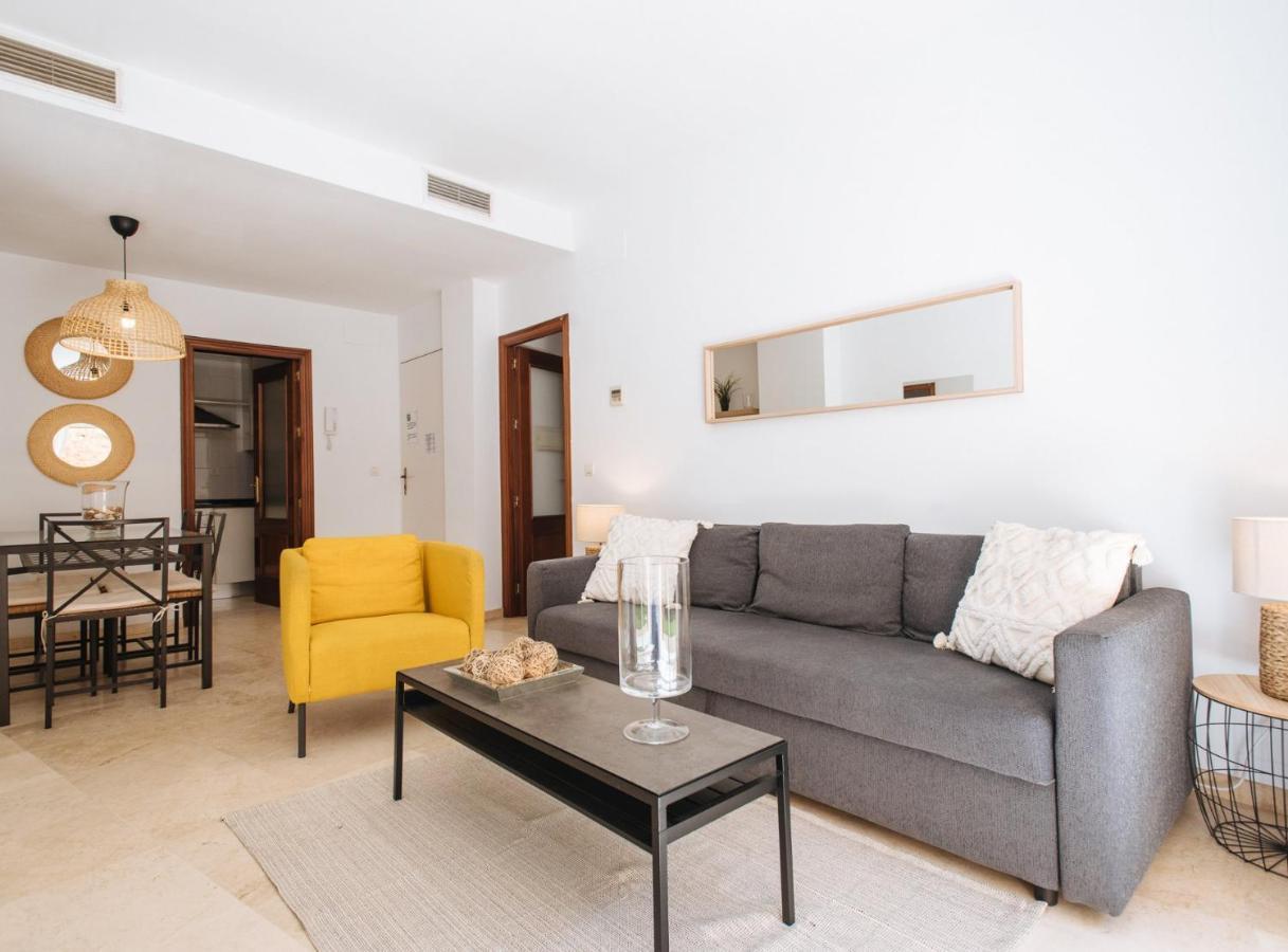 Sol Suite Apartment With Garden セビリア エクステリア 写真