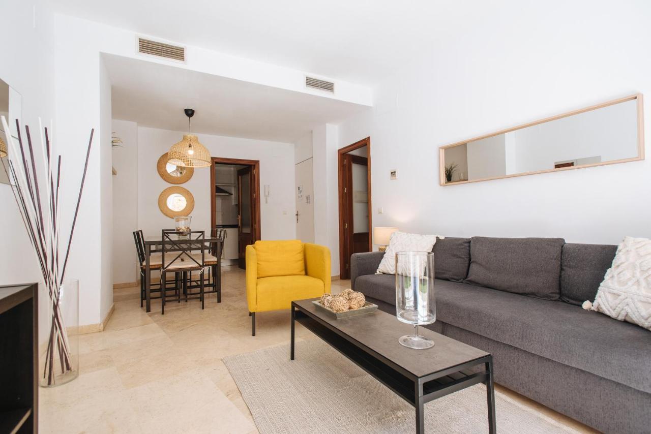 Sol Suite Apartment With Garden セビリア エクステリア 写真